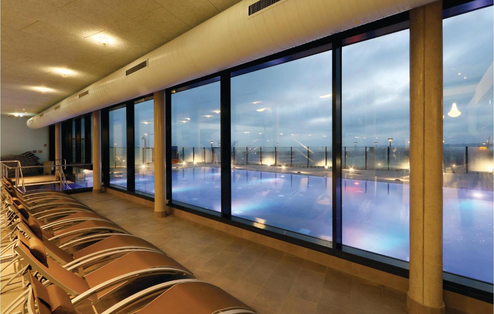 Nice Apartment In Luebeck Travemuende With Sauna エクステリア 写真